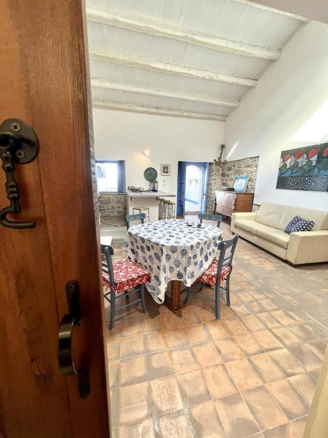 Casa Della Ghiacciaia Capo dʼOrlando Exterior foto